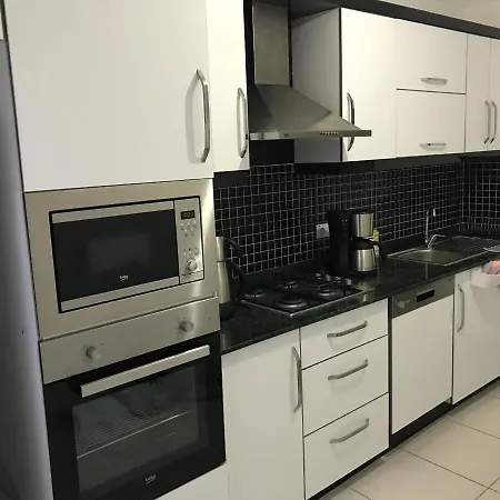 Neu Luxus Mit Balkon Avsallar