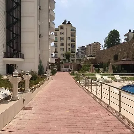Neu Luxus Mit Balkon Apartmán *